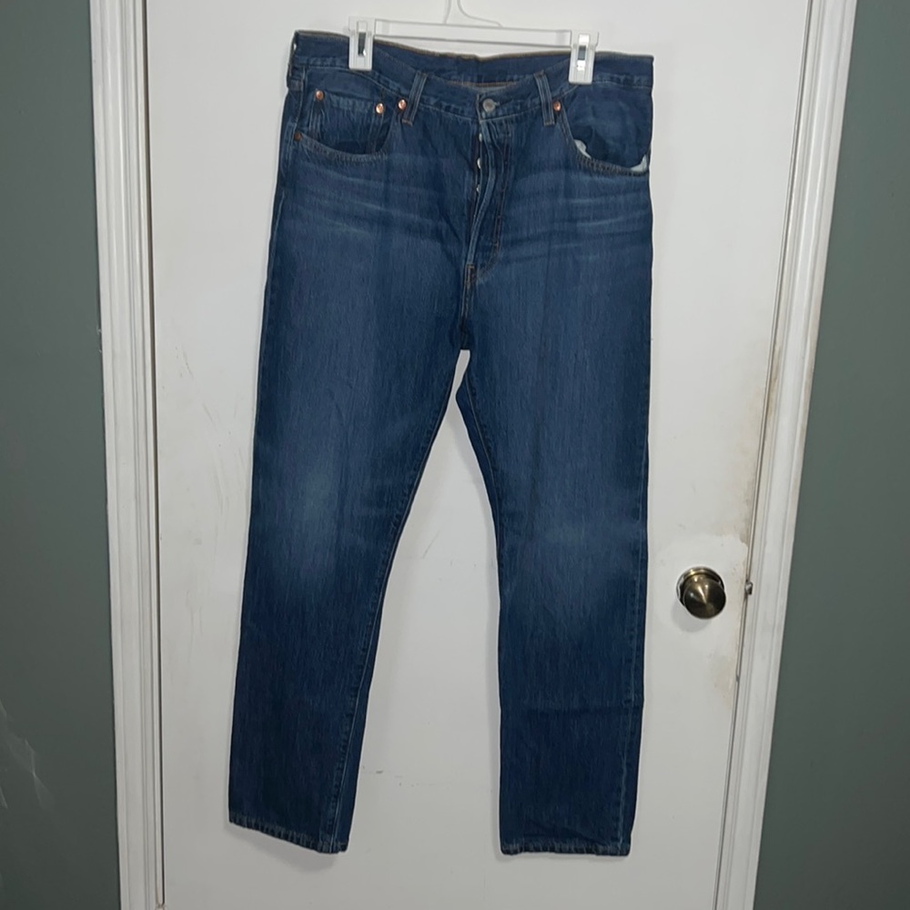 Womens Levi Straight Jeans